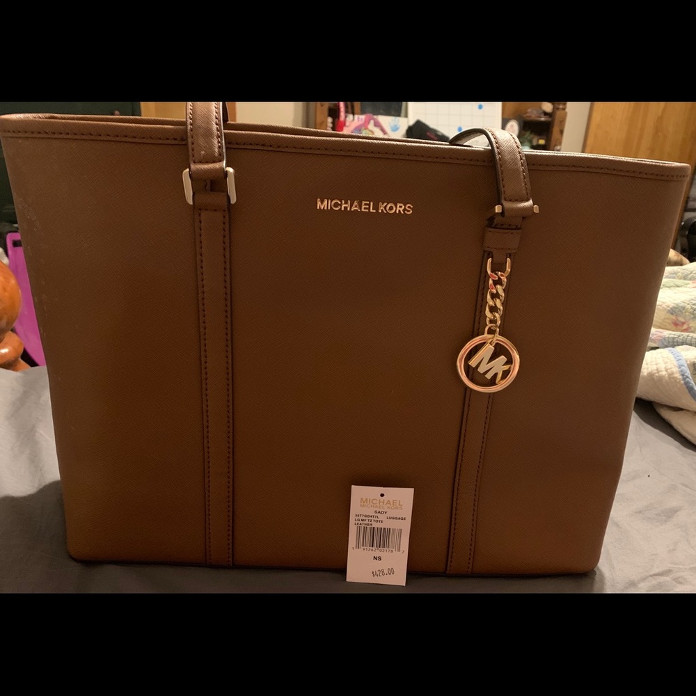 MK Tote - Picture 1 of 5